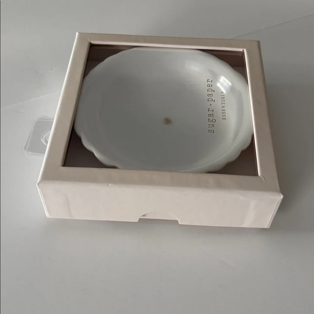 Sugar Paper Essentials Small Round Heart Ceramic Trinket Dish
